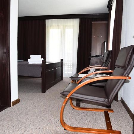 Hotel Casa Poienarilor Sîmbăta de Sus Zewnętrze zdjęcie