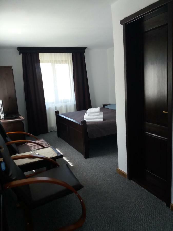 Hotel Casa Poienarilor Sîmbăta de Sus Zewnętrze zdjęcie
